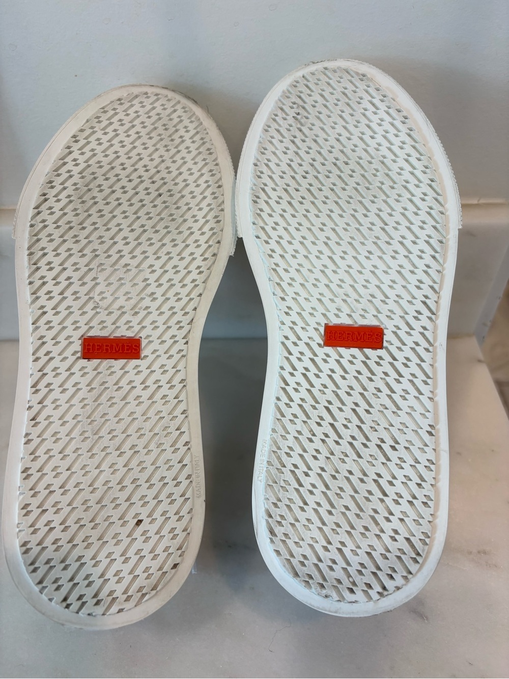 Hermes White Knit Low-Top Sneakers with Black Heel Tab Women 37 - Picture 8 of 13